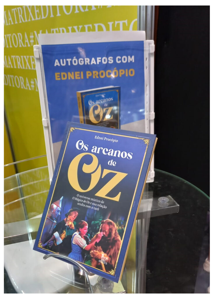 Lançamento do Livro Os Arcanos de Oz na Bienal do Livro 2024